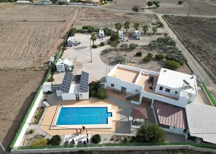Casa Lumbreras